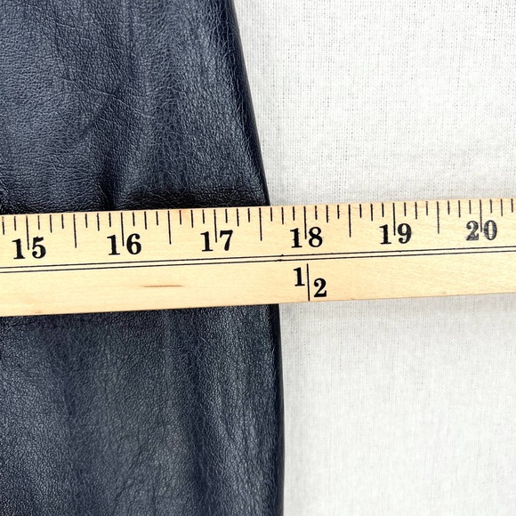 VINTAGE UNGARO PARALLELE PARIS Leather Skirt Womens Small XS Blue Metallic - Picture 12 of 13